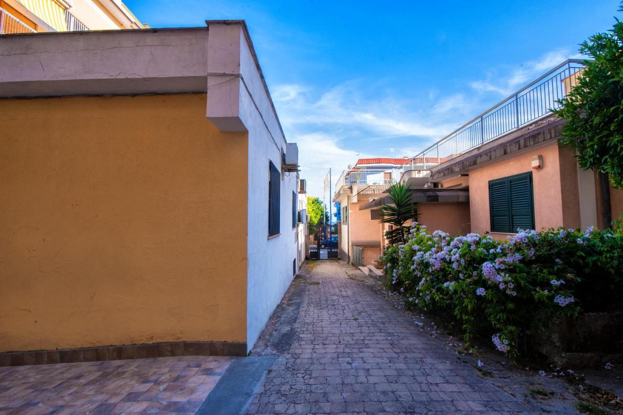 Domus Marti Hotel Formia Luaran gambar